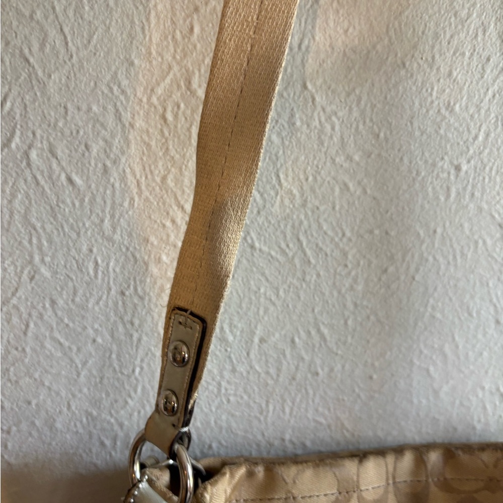 Coach Multicolor patchwork Signature Crossbody Bag - Picture 10 of 10